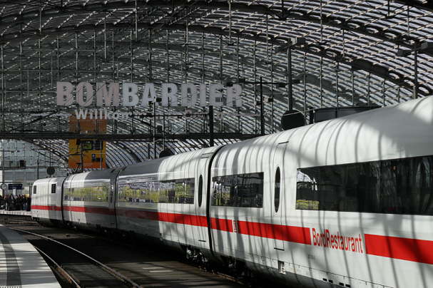 Berlin Hauptbahnhof - ICE